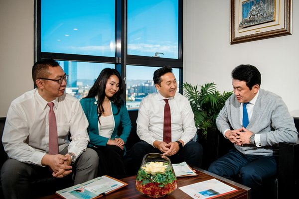 Entfaltung der Möglichkeiten: Wie Augmented Reality die Fertigung revolutioniert